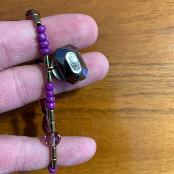 Putple beaded stretch bracelet - Picture 2 of 3